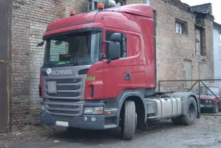 Тягачи SCANIA Тягачи SCANIA