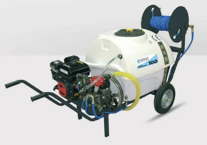 Садовые опрыскиватели Садовые опрыскиватели