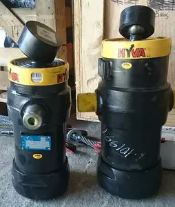 Подкузовные цилиндры Hyva Подкузовные цилиндры Hyva