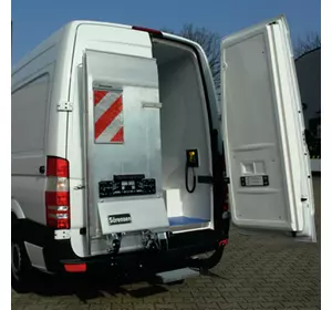 Гидроборт со складной платформой для фургона Sorensen X1A 600F с грузоподъемностью 600 кг